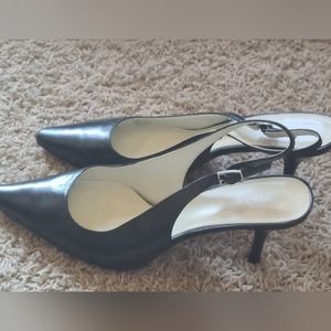Women's Navy Calvin Klein pumps size 11